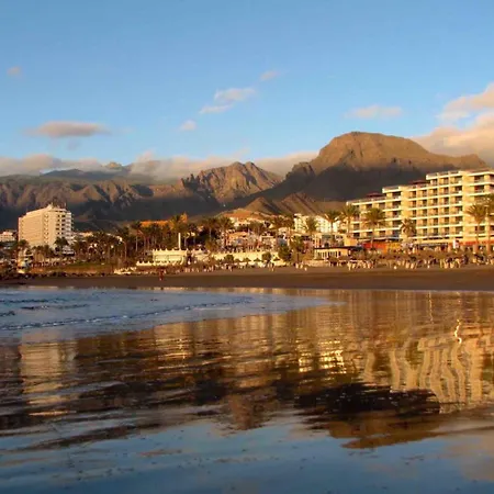 At 30 Mts From Sea Apartamento Playa de las Americas (Tenerife)